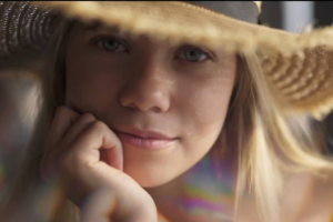 FCPX插件-79组唯美梦幻棱镜光晕效果预设 Polaric GetPRISM 支持M1芯片